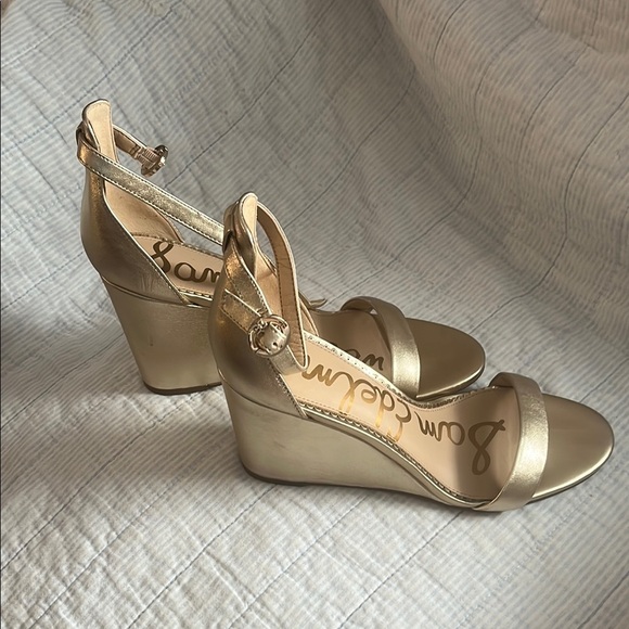 Sam Edelman Gold Women's Heels - Picture 2 of 4
